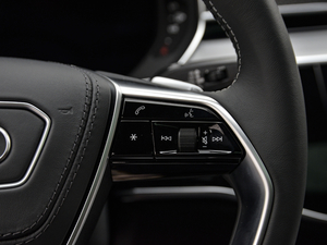 2021S8L 4.0TFSI quattro п؅^