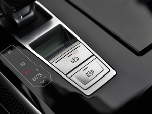 2021S8L 4.0TFSI quattro v܇Ƅ