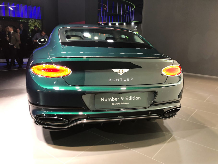 2019W GT 9̖Mulliner؄e