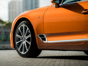 20194.0T GT V8 (ji)^