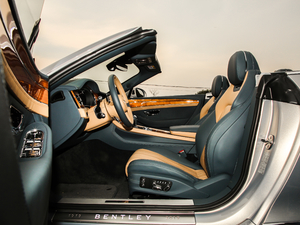 20196.0T GT W12  ǰſg