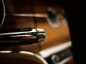 20196.0T GT W12  п؅^(q)