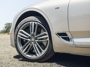 20194.0T GT V8 (ji)^