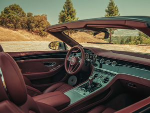 20194.0T GT V8  п؅^