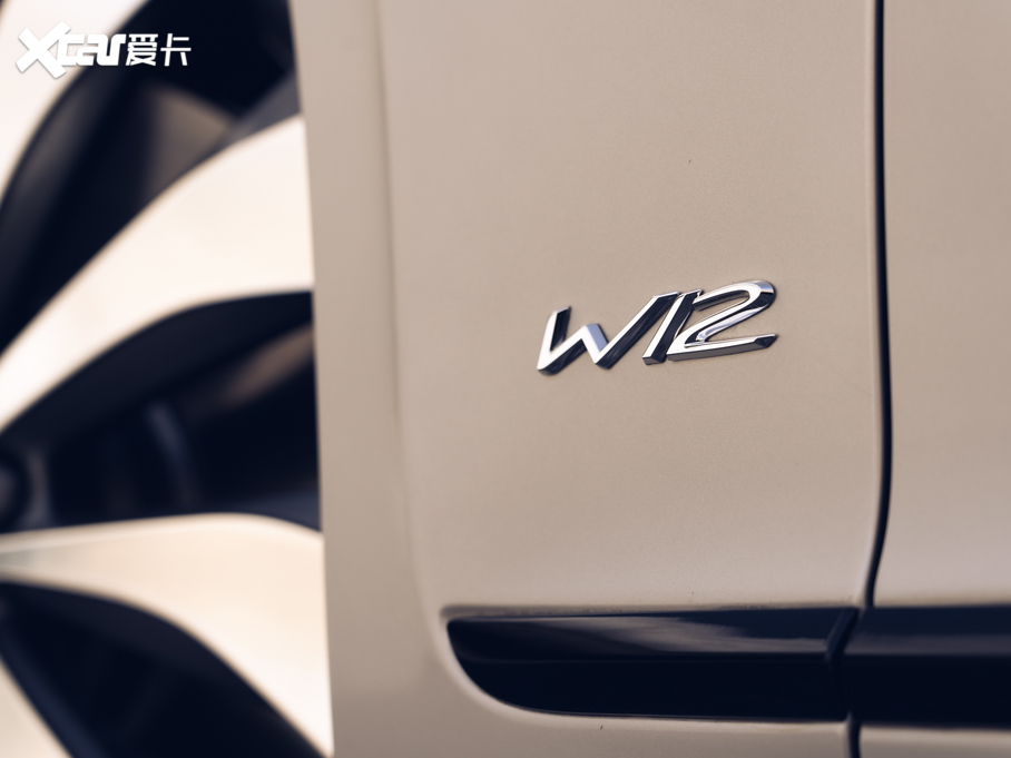 2020ɳ 6.0T W12 ׼
