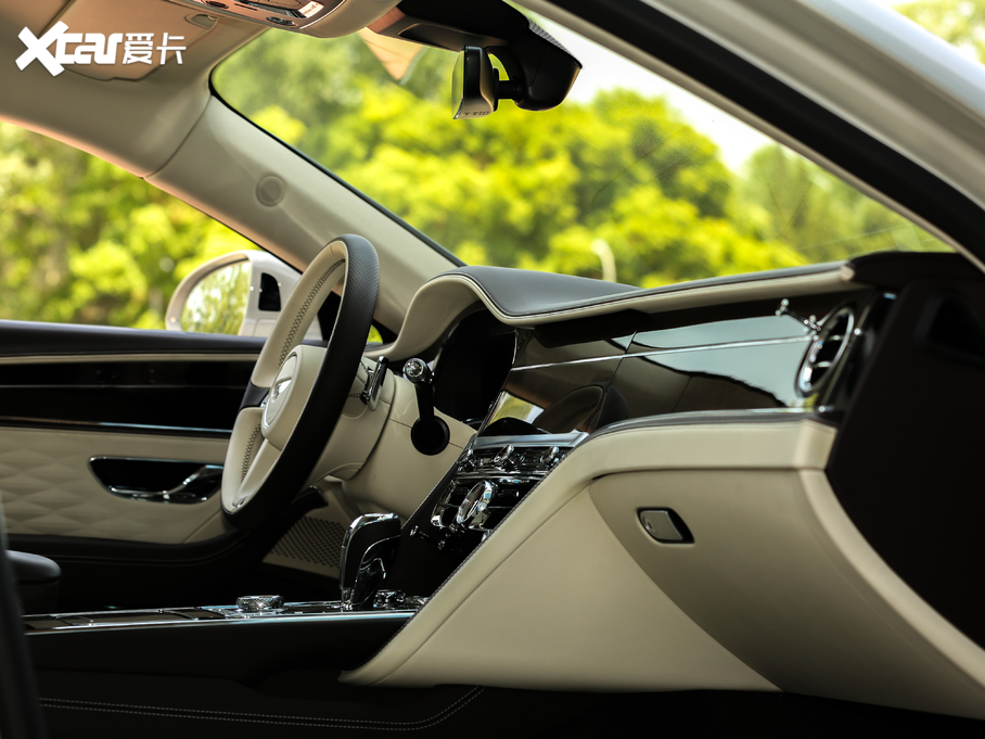 2020wY 6.0T W12 ˜ʰ