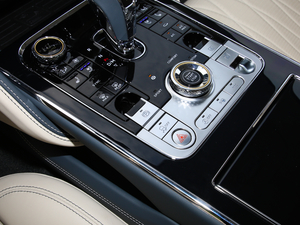 20206.0T W12 (bio)(zhn) v܇Ƅ