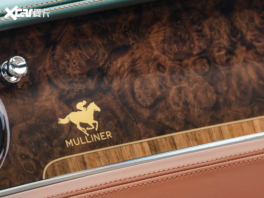 2020W GT Convertible Equestrian Edition