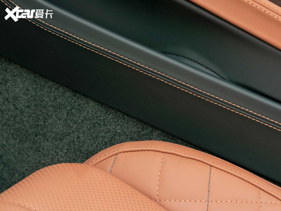 2020W GT Convertible Equestrian Edition