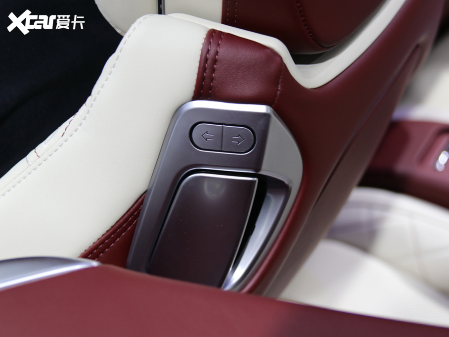 2020W GT Mulliner Convertible