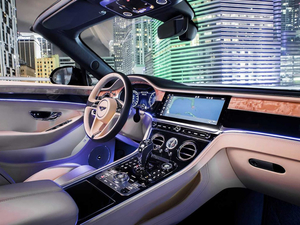 20204.0T GT V8  п؅^