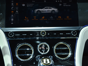 20204.0T GT V8 п؅^