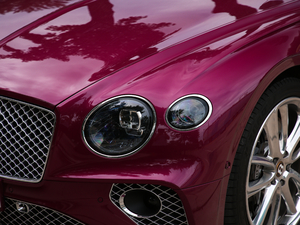 20204.0T GT V8 (x)(ji)^