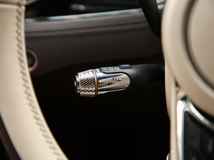 20204.0T GT V8 п؅^