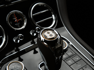 20204.0T GT V8 п؅^