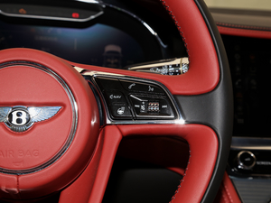 20204.0T GT V8  п؅^(q)