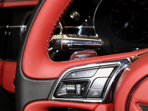 20204.0T GT V8  п؅^