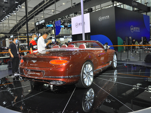 2020GT Mulliner Convertible w^