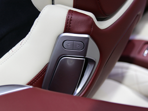 2020GT Mulliner Convertible g