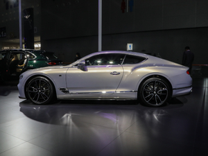 2020款GT Mulliner 正侧（左）