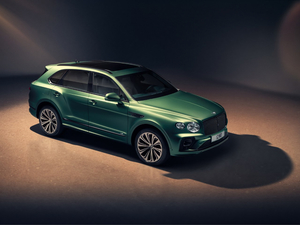 20214.0T V8 First Edition  w^