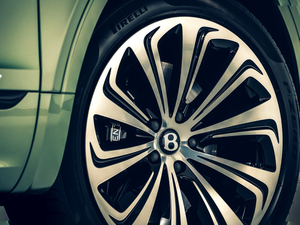 20214.0T V8 First Edition  (ji)^