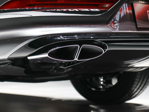 20214.0T V8 First Edition  ^