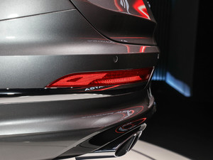 2021款4.0T V8 First Edition 限量版 细节外观