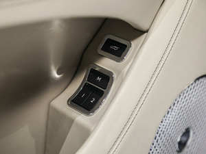 20214.0T V8 First Edition  п؅^(q)