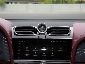 20214.0T V8 {(dio)L(fng)