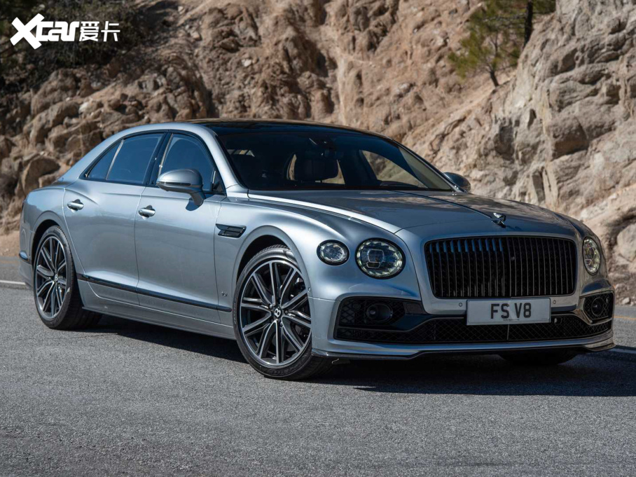 2021wY front quarter