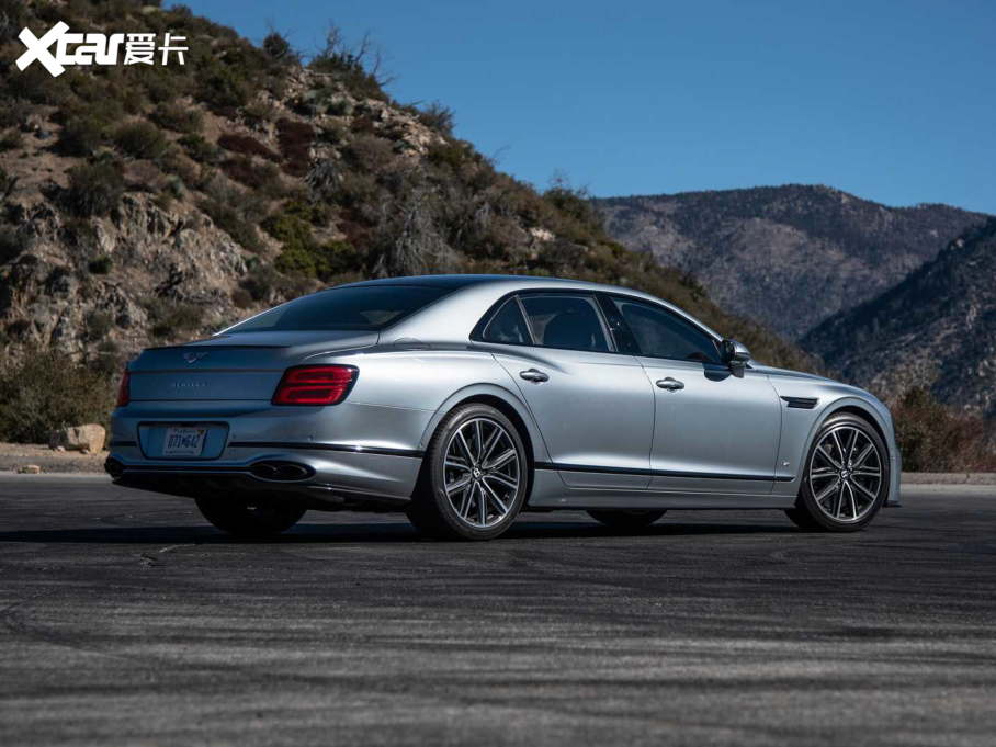 2021wY front quarter