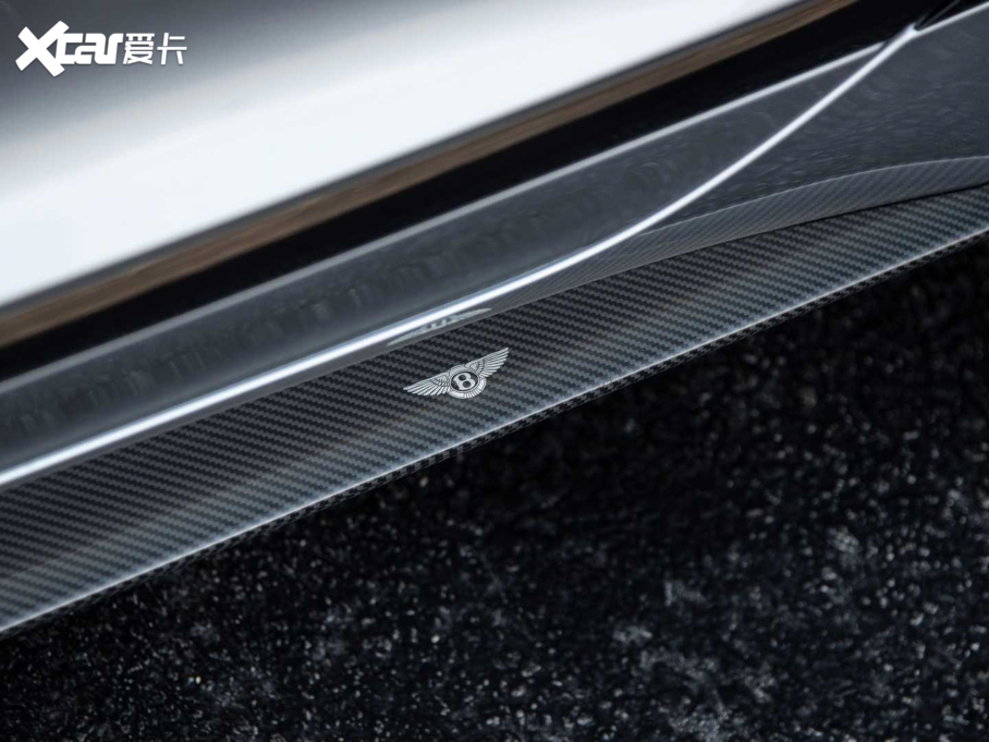 2021wY front quarter