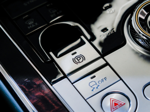 20224.0T V8 ˜ʰ v܇Ƅ