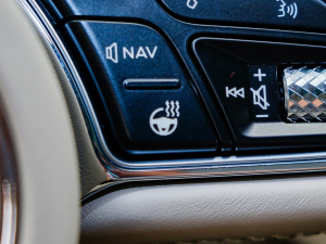 20224.0T V8 ˜ʰ п؅^