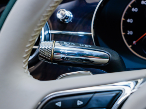 20224.0T V8 ˜ʰ п؅^