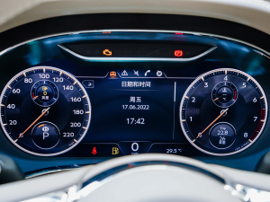 20224.0T V8 ˜ʰ п؅^