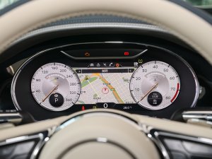 20224.0T GT V8 Mulliner п؅^