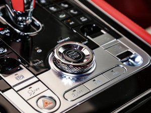 20224.0T GT V8  п؅^(q)