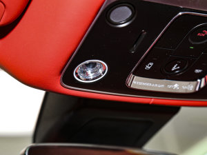 20224.0T GT V8  п؅^(q)