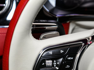 20224.0T GT V8  п؅^(q)