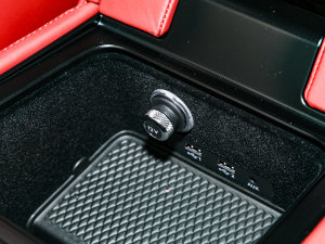 20224.0T GT V8  п؅^(q)