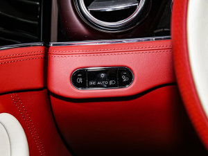 20224.0T GT V8  п؅^(q)