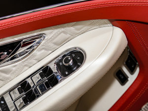 20224.0T GT V8  п؅^(q)