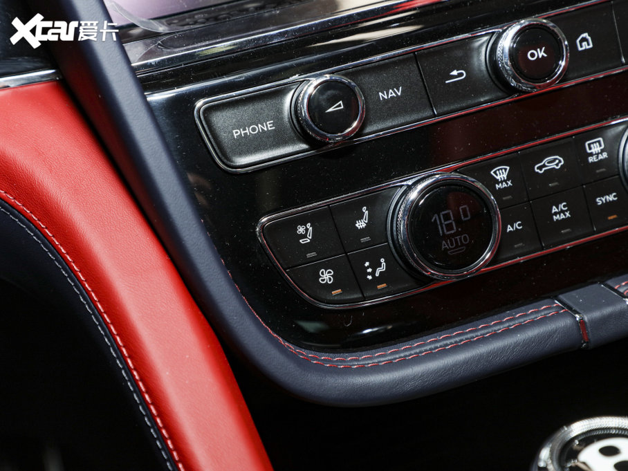 2023Խ 4.0T V8 L(zhng)S