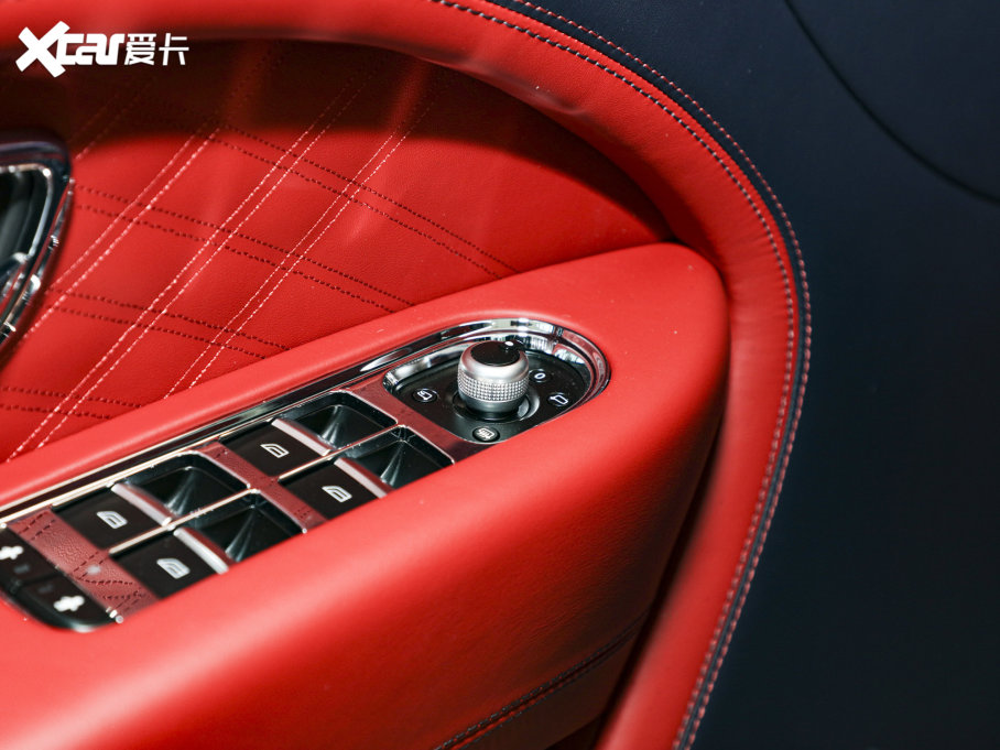 2023Խ 4.0T V8 L(zhng)S