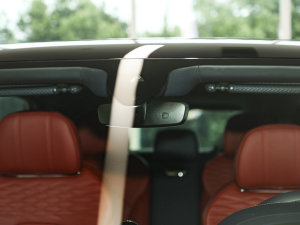 20234.0T V8 L(zhng)S (x)(ji)^