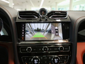 20234.0T V8 LS п؅^