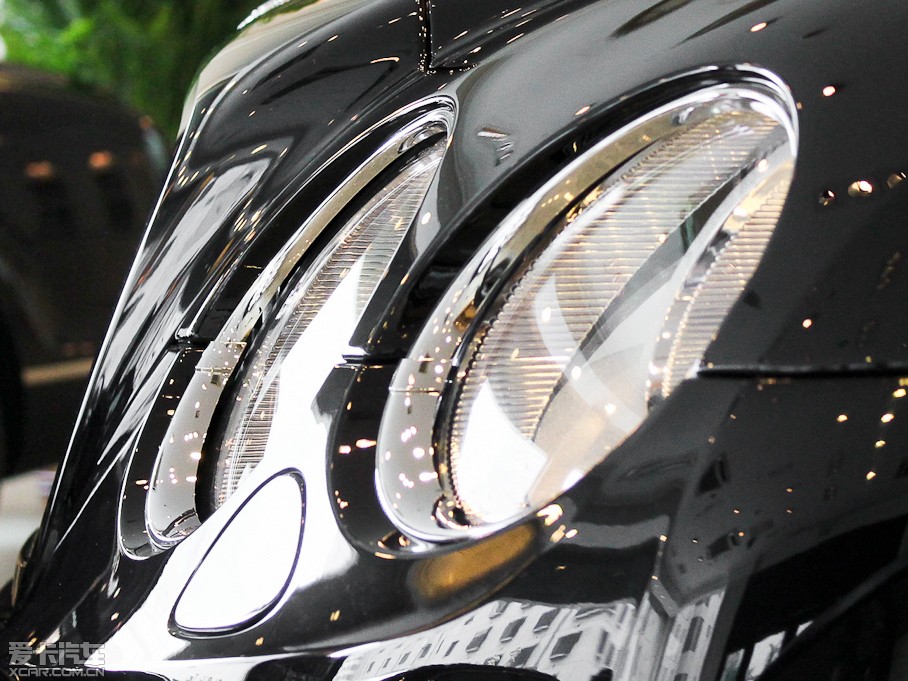 2010��W� Flying Spur ������