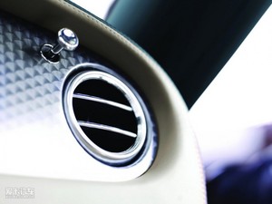 2010Flying Spur  п؅^